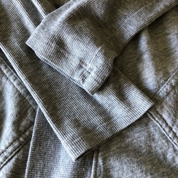 SPLENDID Baby Fleece Wrap In Heather Grey - Picture 9 of 10